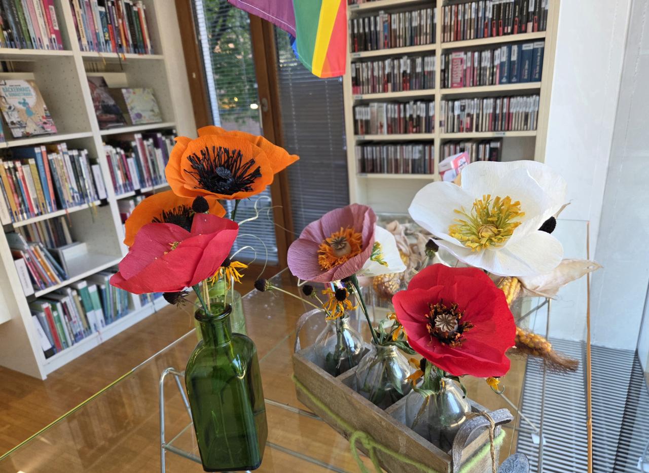 Mohnblumen aus Krepppapier